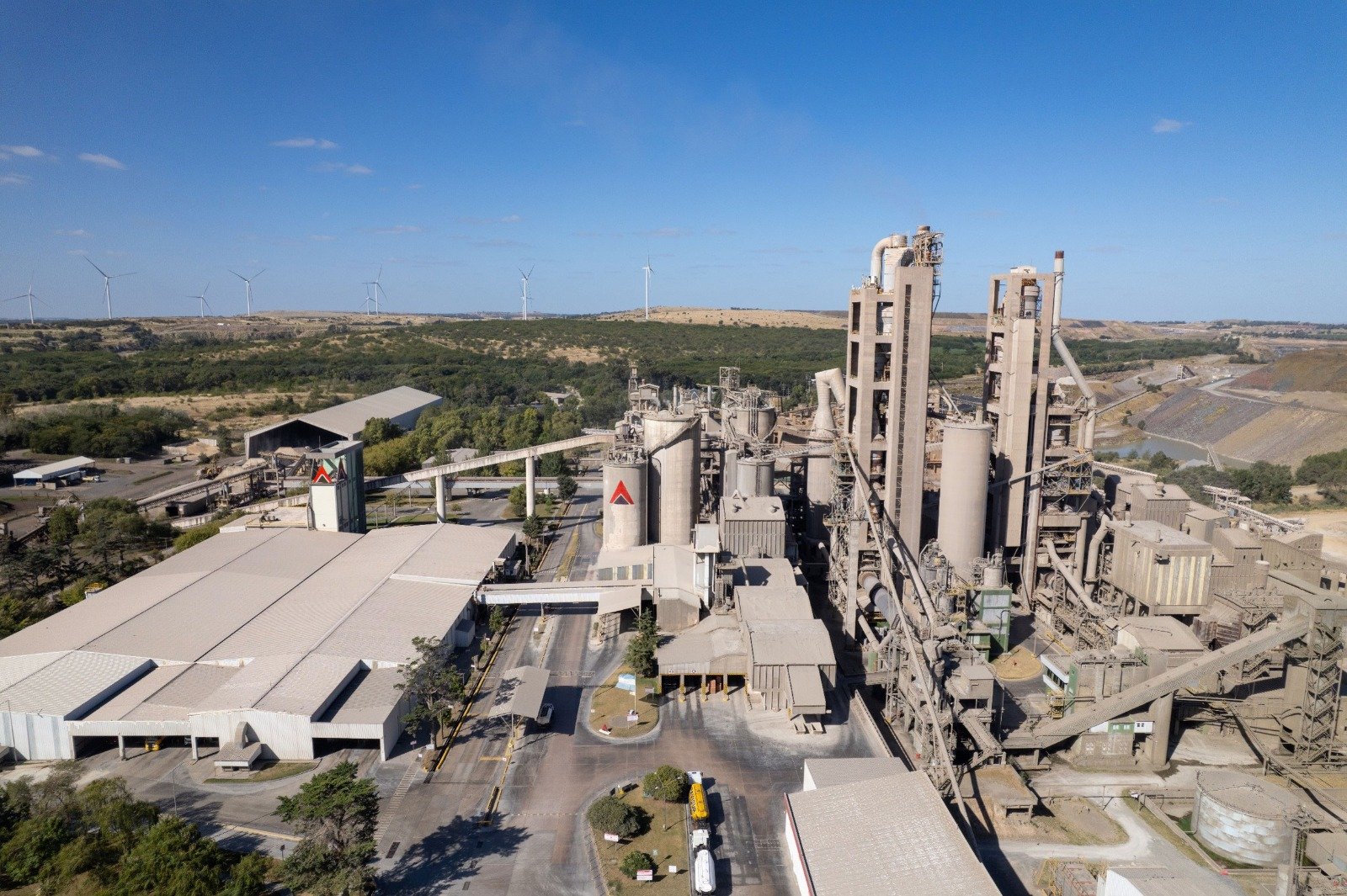 Cementos Avellaneda adquirió el 70% de Protex y amplía su presencia en la construcción